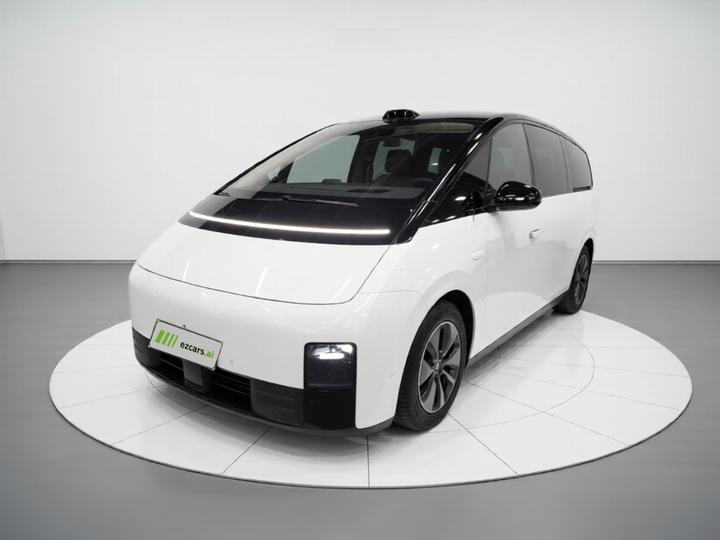 Li MEGA 2024 Ultra