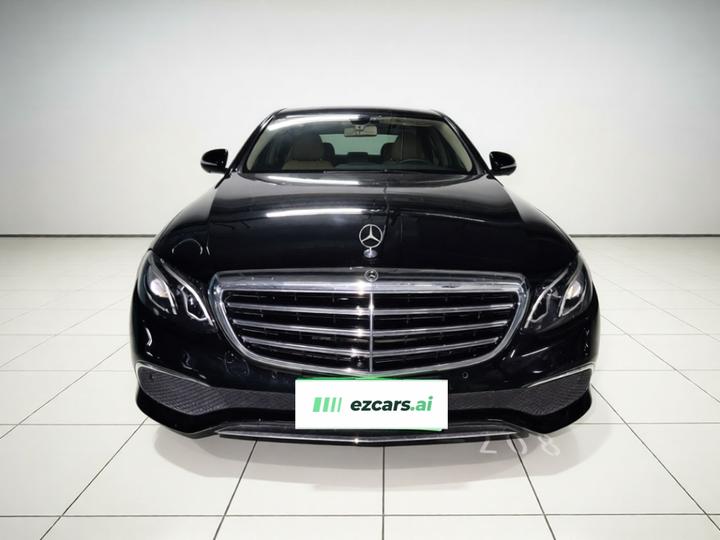 E-Class 2019 E 300 L Luxury photo 2