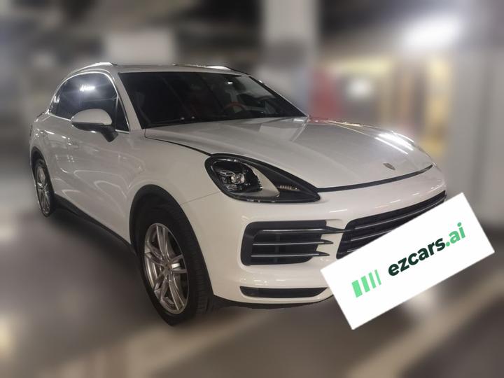 2019 Cayenne 3.0T photo 3