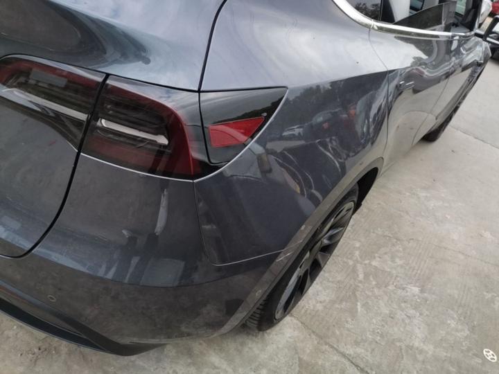 Model Y 2023 Long Range AWD photo 7