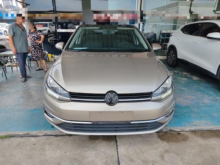 Golf 2018 230TSI AT Comfort photo 2