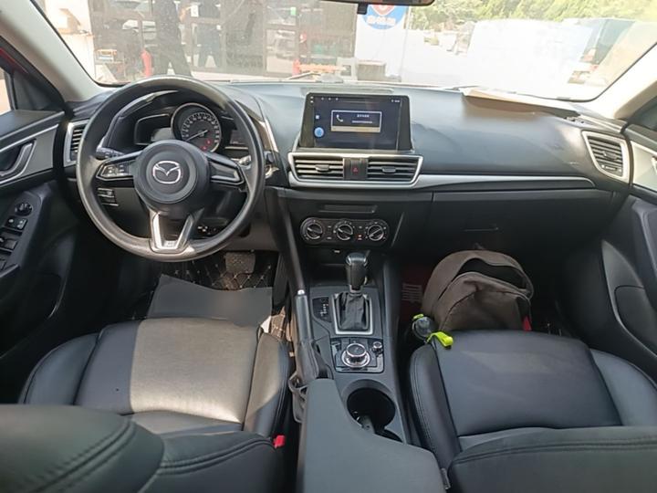 3 Axela 2019 Hatchback 1.5L AT Comfort China VI photo 5