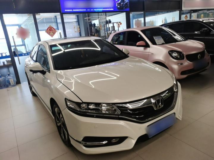 Spirior 2015 2.4L photo 3