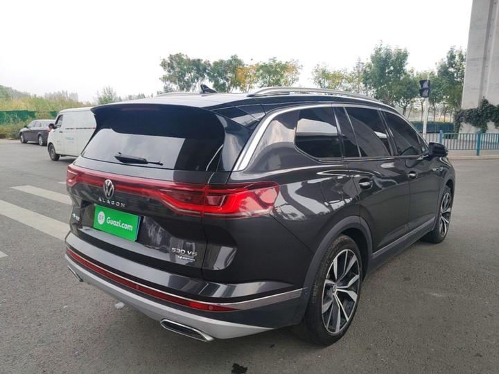 2021 530TSI AWD Flagship Pro photo 6
