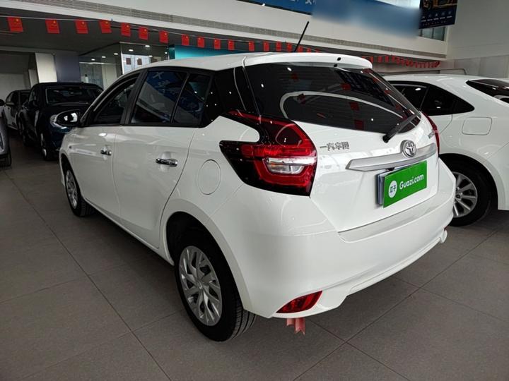 Vios FS 2022 1.5L 20 Anniversary Edition photo 4