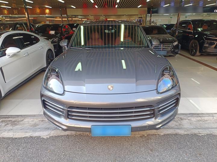 2019 Cayenne 3.0T photo 2