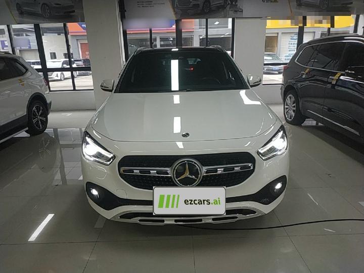 GLA 2022 Facelift GLA 200 photo 2