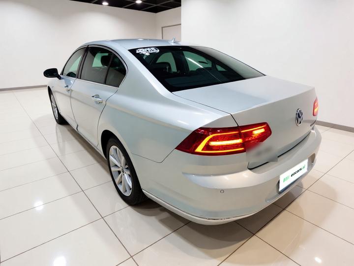 Magotan 2018 330TSI DSG Leading photo 4