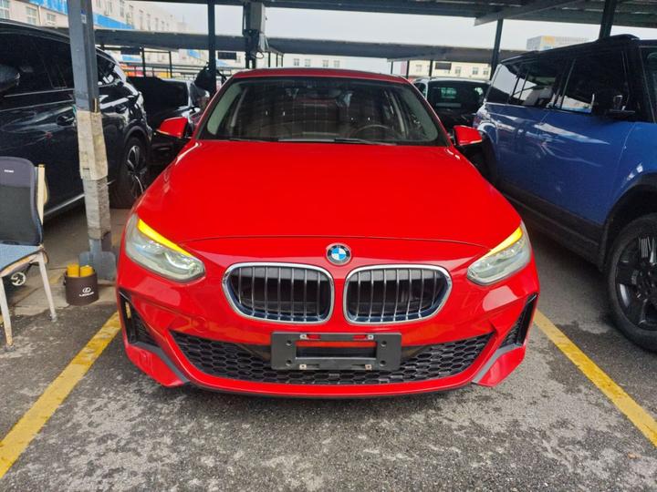 1 Series 2020 120i M Sport Package photo 2