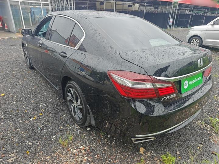 Accord 2016 2.0L Comfort photo 4