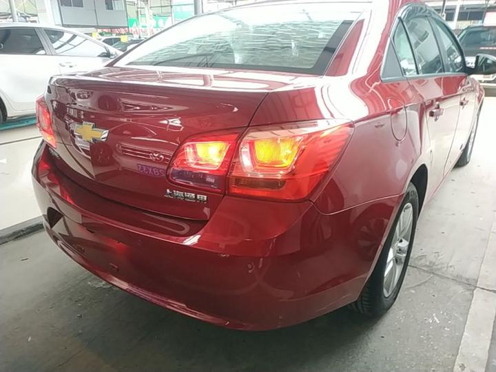 2015 1.5L Classic SE AT photo 7
