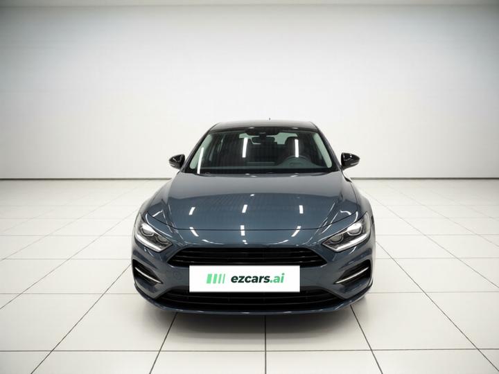 3 Axela 2022 2.0L AT photo 2