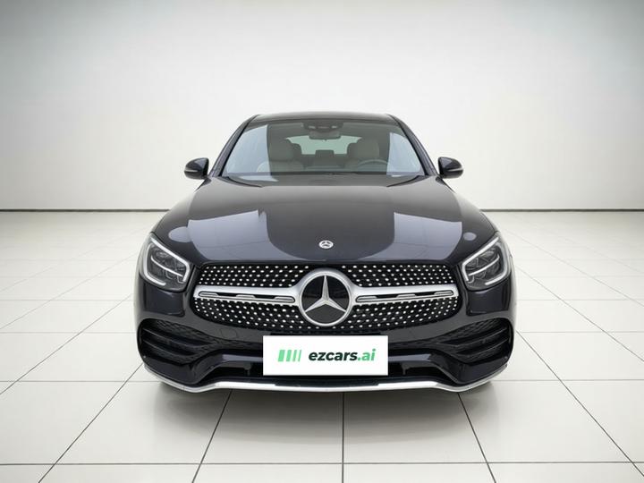 GLC 2022 Facelift GLC 300 L 4MATIC Dynamic Edition photo 2