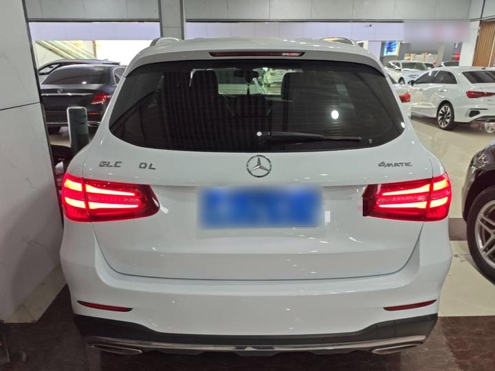 GLC 2019 GLC 260 L 4MATIC Dynamic photo 3