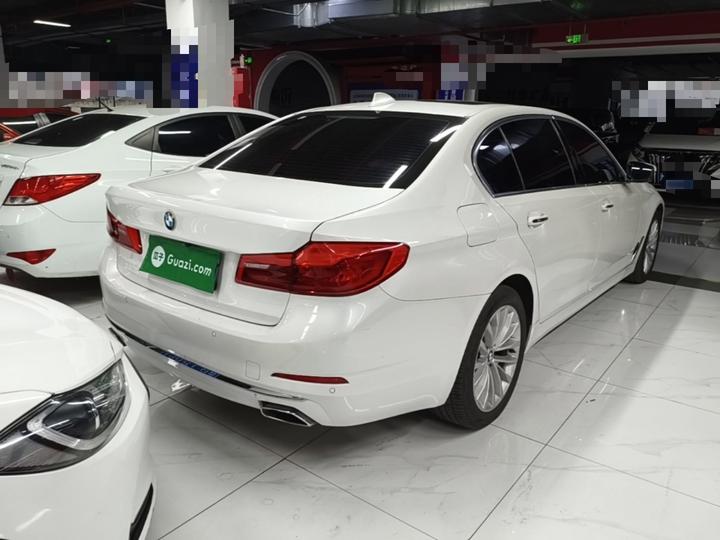 5 Series 2018 Facelift 530Li Leading Luxury photo 6