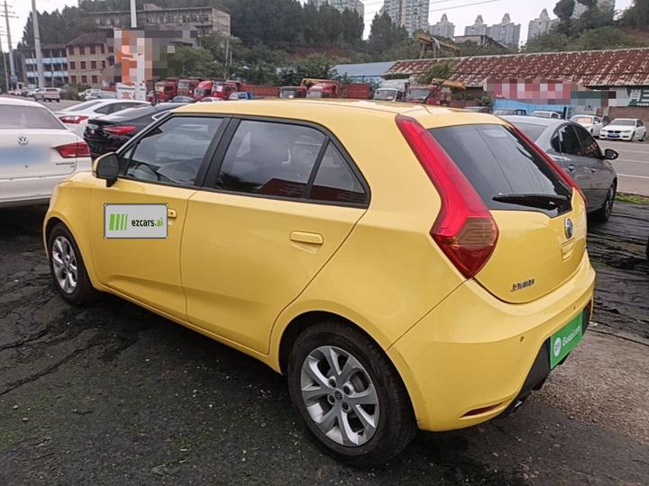 3 2014 1.5L AMT Elite photo 4