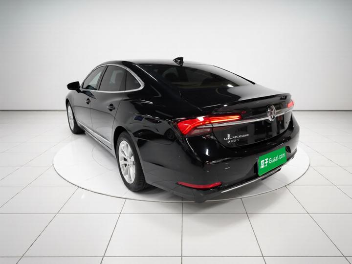 LaCrosse 2022 552T Luxury photo 4