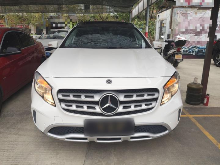 GLA 2018 GLA 200 Dynamic photo 2