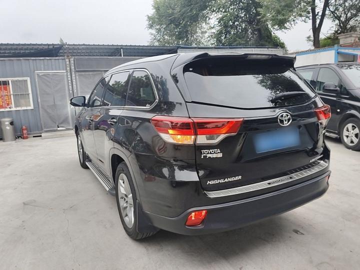 Highlander 2018 2.0T AWD Supreme 7-Seater China VI photo 4