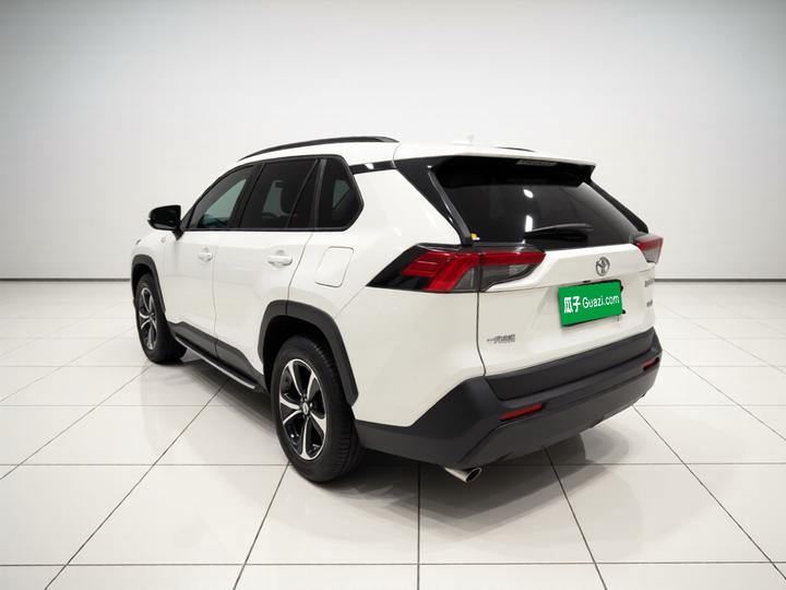 RAV4 2020 2.0L CVT RWD PLUS photo 4