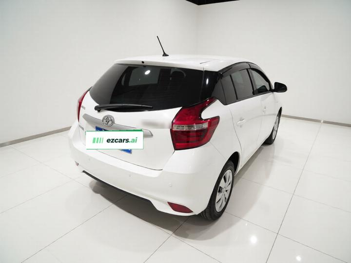YARiS L 2020 1.5L CVT Leading photo 5