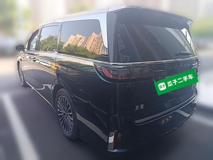 Voyah Dreamer 2026 PHEV Qiankun Ultra photo 4