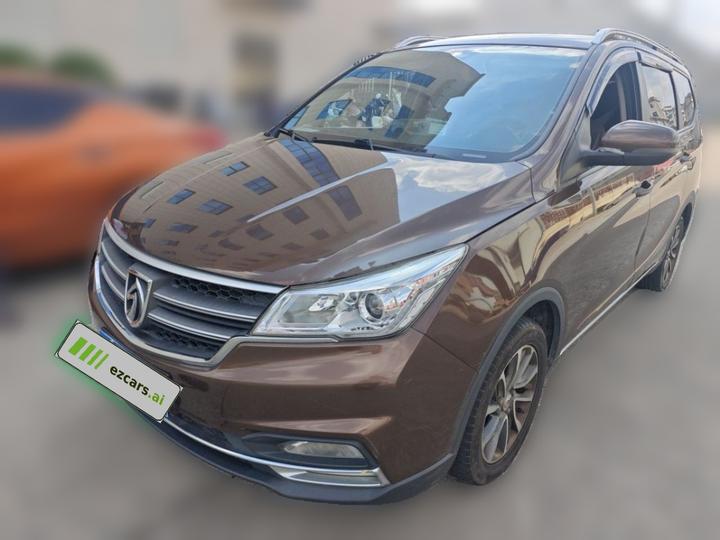 Baojun 2019款 1.5T 手动时尚型 7座 国VI