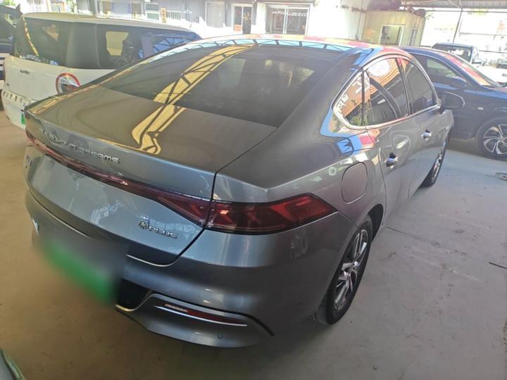 Qin PLUS 2021 EV 500KM Premium photo 6