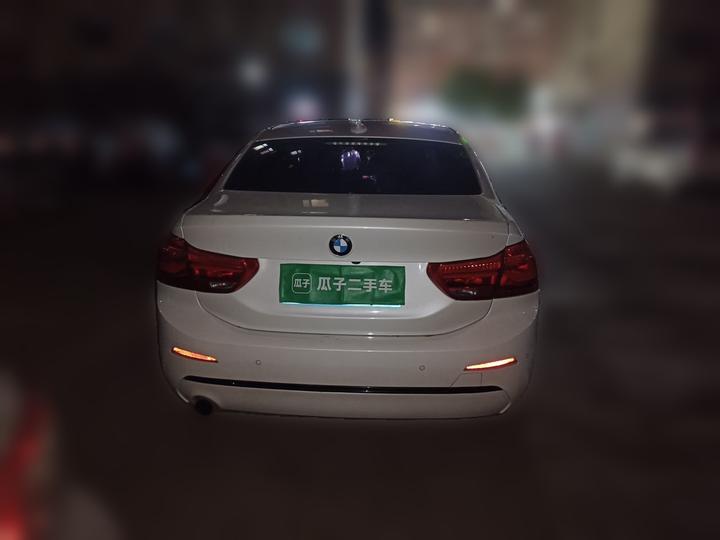 1 Series 2018 118i Sport photo 5
