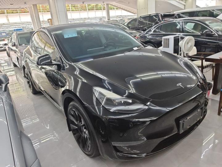 Model Y 2021 Long Range AWD photo 3