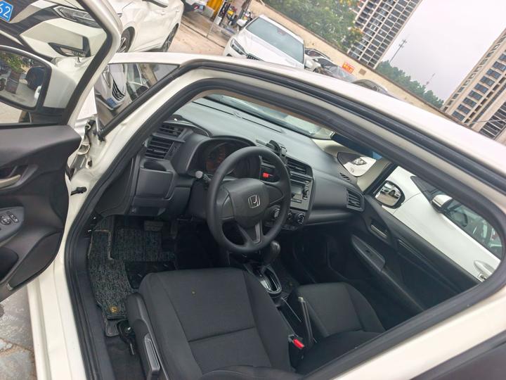 Fit 2014 1.5L LX CVT Comfort photo 4