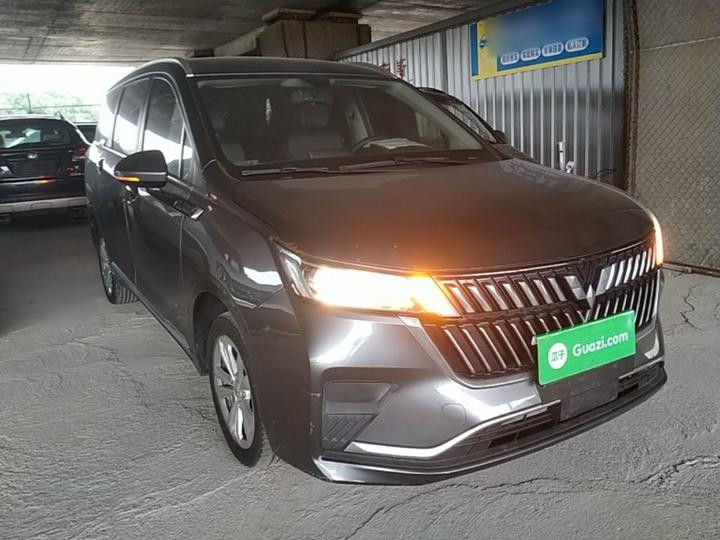 Wuling 2022 1.5L MT Comfort photo 3