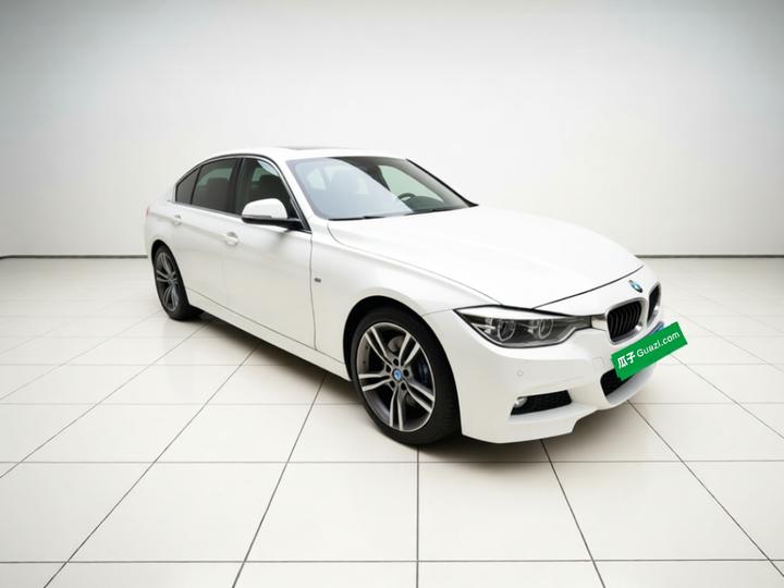 3 Series 2019 320Li M Sport Package photo 3