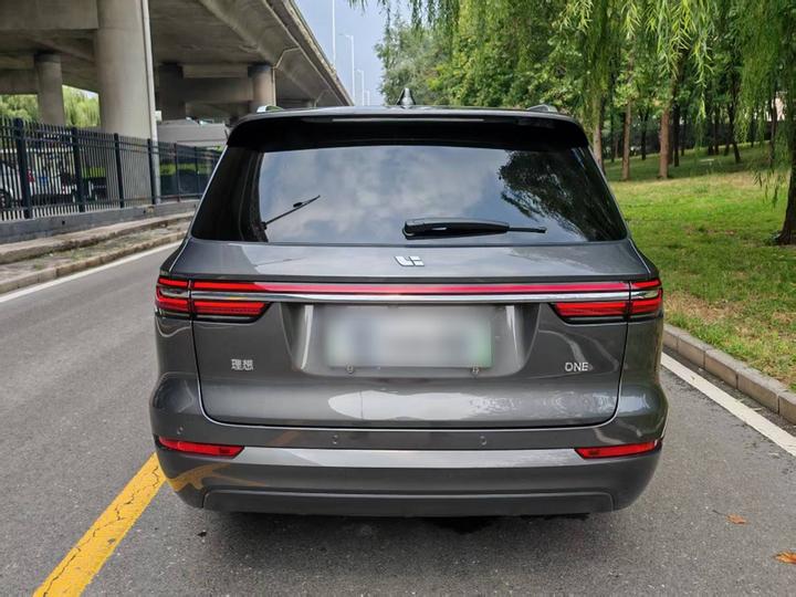 Li Auto ONE 2021 EREV 6-Seater photo 4