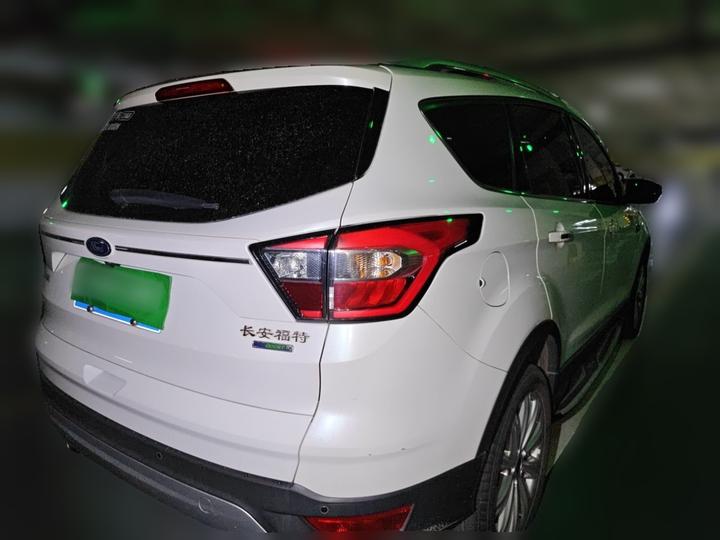 Kuga 2017 EcoBoost 180 RWD photo 6