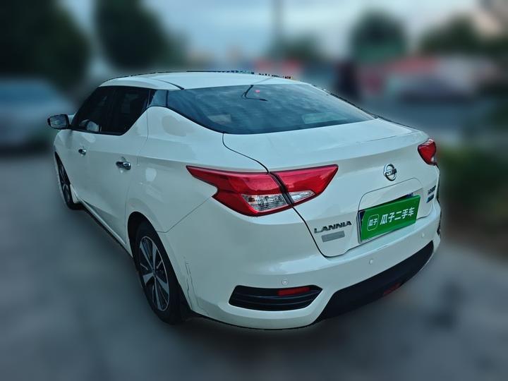 2016 1.6L CVT photo 4
