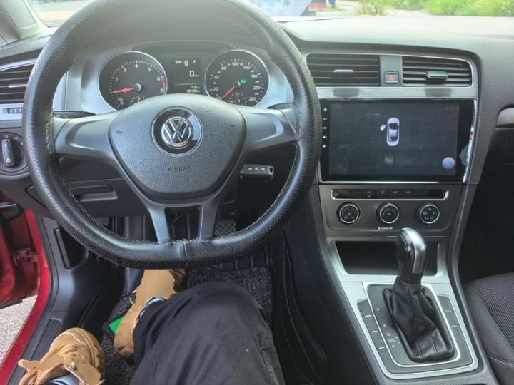 Golf 2016 1.6L AT Fashion photo 5