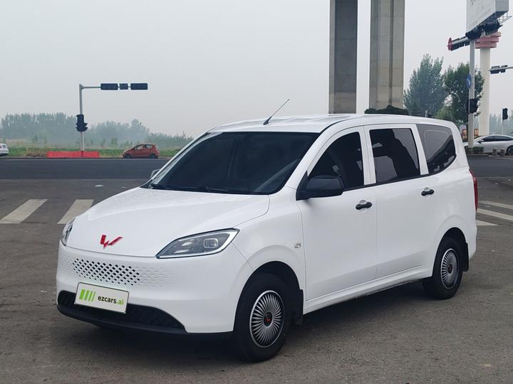 Wuling Hongguang EV 2025 EREV Hybrid 50KM Standard