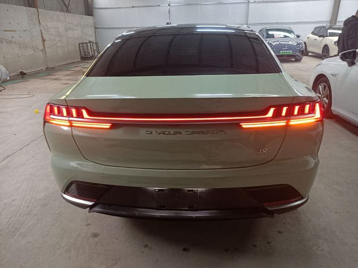 Han 2020 EV Extended Range Luxury photo 5