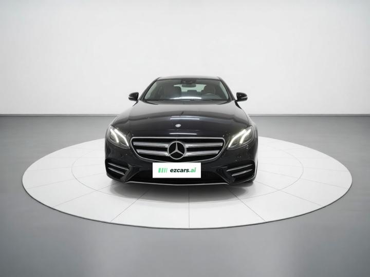 E-Class 2016 E 300 L Sport Luxury photo 2