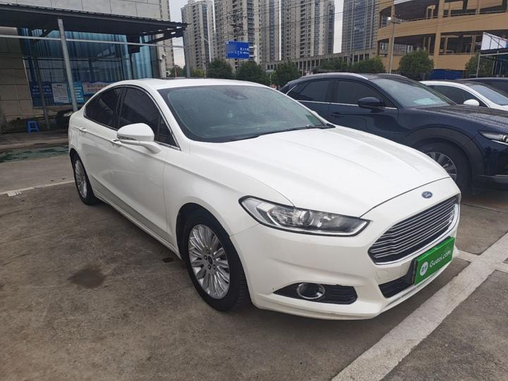 Mondeo 2013 2.0L GTDi200 Fashion photo 3