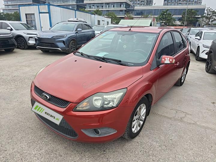 Focus 2013 Hatchback Classic 1.8L AT
