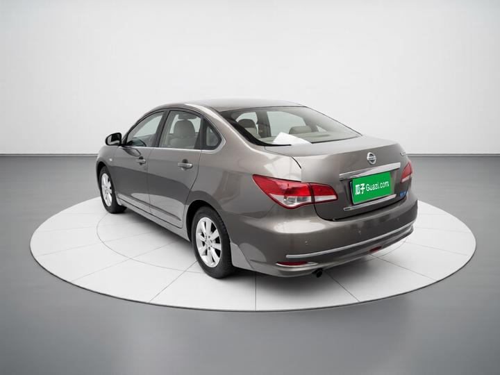 Sylphy 2012 Classic 1.6XE MT Comfort photo 4