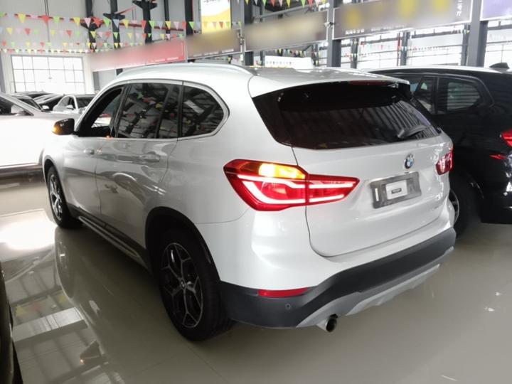 X1 2019 sDrive18Li Exclusive photo 4