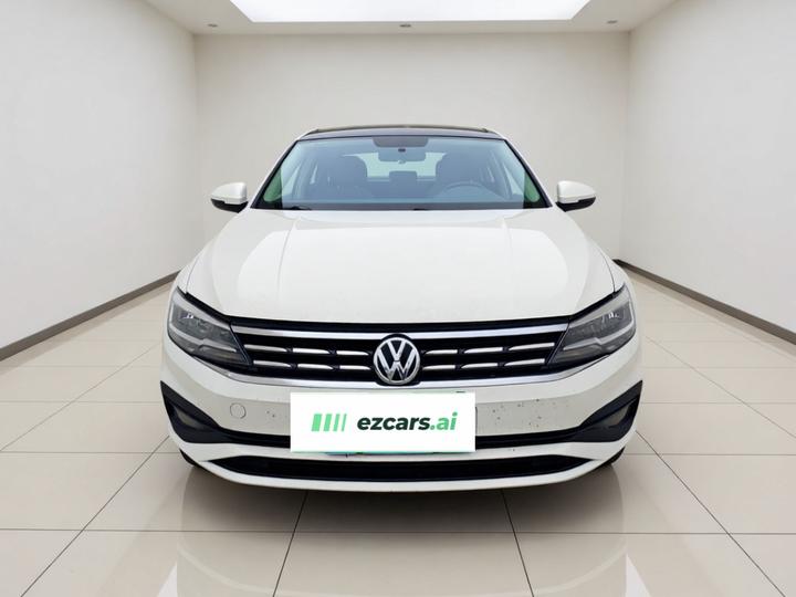 Lamando 2021 230TSI DSG photo 2