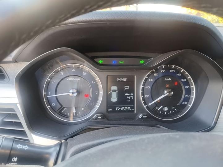 Vision X3 2020 1.5L CVT Premium photo 7