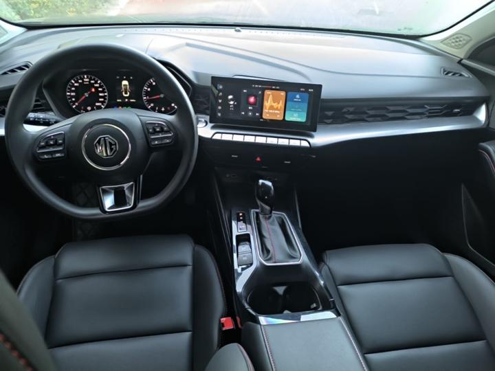 MG5 2022 180DVVT CVT photo 5