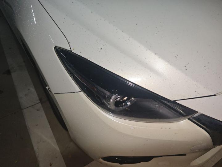 3 Axela 2017 Hatchback 1.5L AT Luxury China V photo 7
