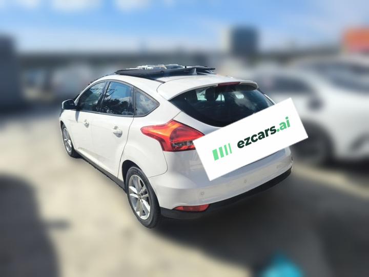 Focus 2017 Hatchback EcoBoost 125 AT Fashion photo 4