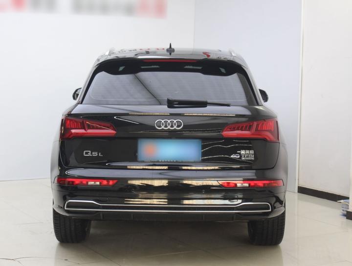 Q5L 2018 40 TFSI Fashion China V photo 3